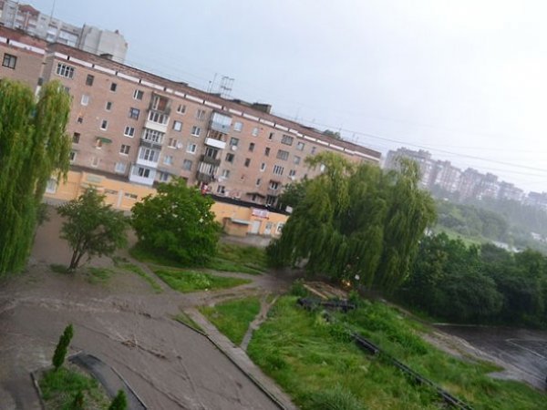 Як затоплювало Тернопіль. ФОТО. ВІДЕО