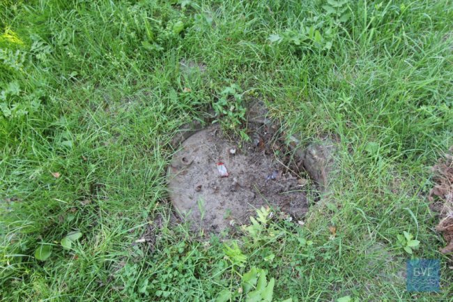 У Володимирі поблизу зупинки – небезпечний люк