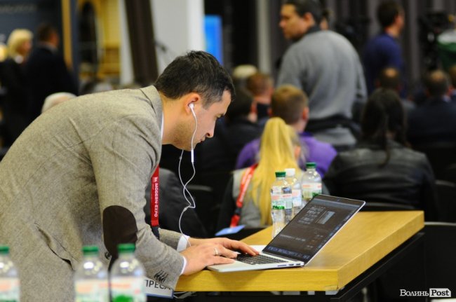 Під час круглого столу