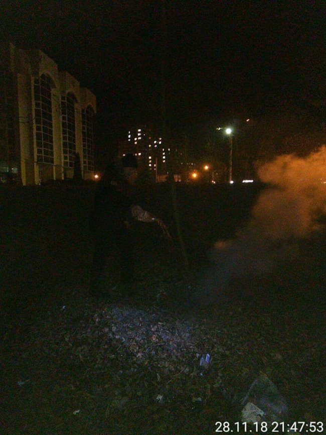 У  Луцьку невідомі розвели багаття  та втекли