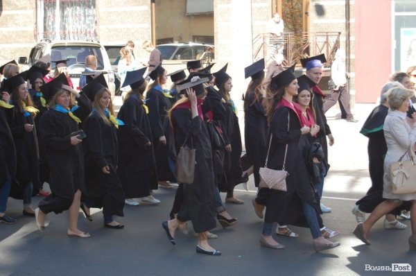 У Луцьку – посвята в студенти «європейського» вишу. ФОТО