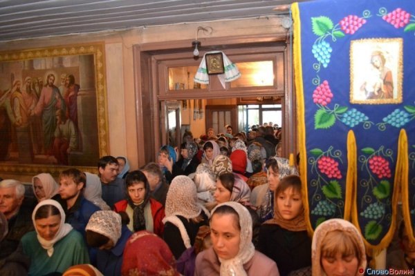Як у Луцьку святкують Покрову. ФОТО
