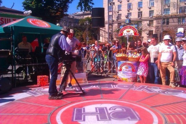 Хлопець з Луцька став переможцем  у «Караоке на Майдані». ФОТО