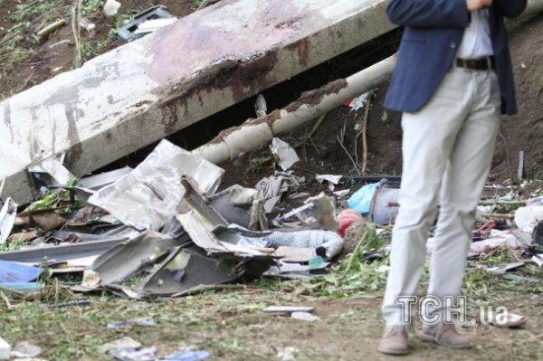 Смертельна аварія автобуса в Італії. ФОТО. ВІДЕО