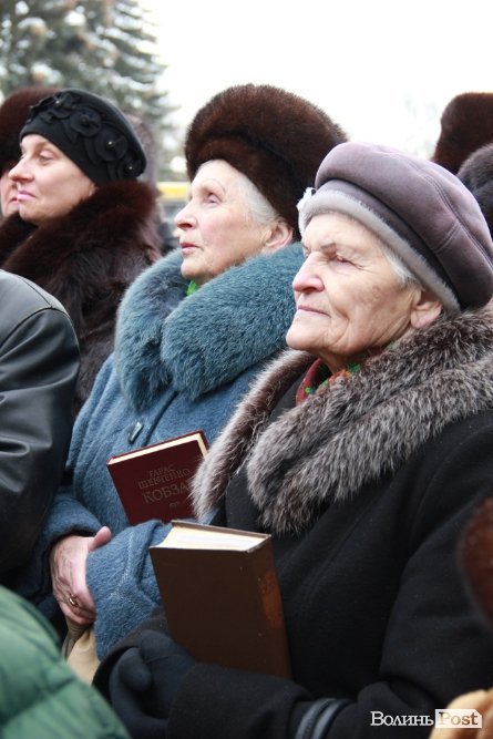 Луцьк вшанував Шевченка. ФОТО