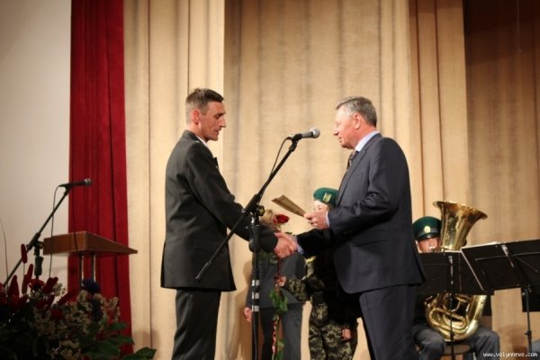 Башкаленко, вітаючи прикордонників, бажав «великих погонів»