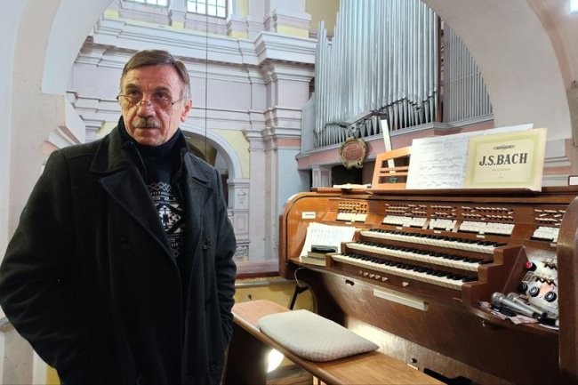 Луцький митець: «Органна музика надихає у час війни»