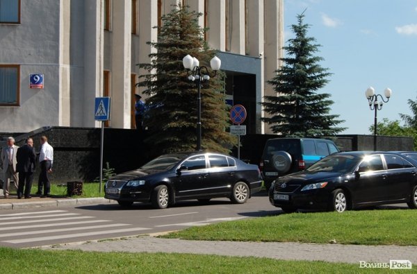 Волинську облдержадміністрацію «замінували»: подробиці. ФОТО
