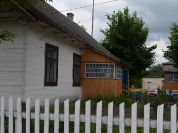 Добудуйте нашу школу: у районі на Волині навчальні заклади переповнені учнями