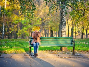 18 листопада: чому цього дня не можна підписувати документи і купувати щось суттєве