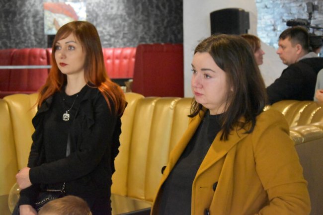 У Луцьку відкрили фотовиставку про мам особливих діток. ФОТО