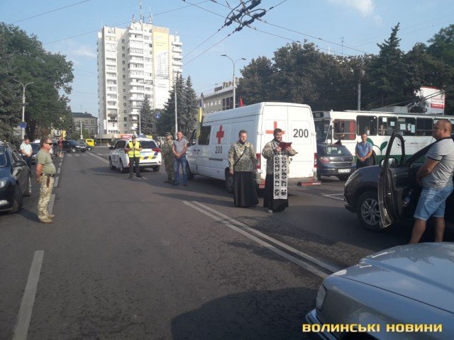 Тіло загиблого Героя зустріли на Волині. ФОТО