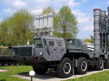 Українські воїни знищили ЗРК С-300 ворога. ВІДЕО