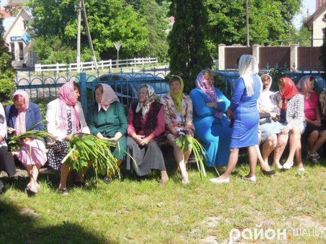 Як на Трійцю святили лепеху в Шацьку. ФОТО
