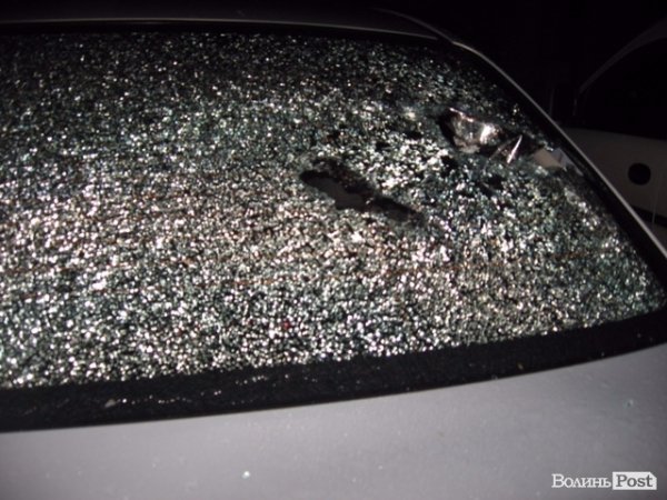 Розбійний напад на довірену особу кандидата на посаду міського голови...(Оновлюється). ФОТО