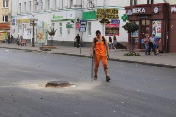 У Луцьку триває капітальний ремонт проспекту Волі. ФОТО