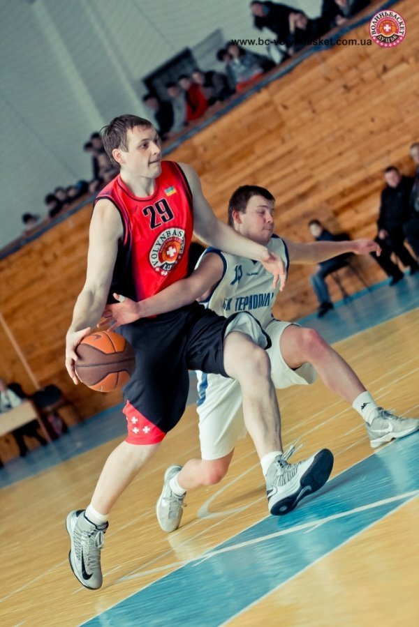 Як волиняни «познущалися» над тернополянами. ФОТО