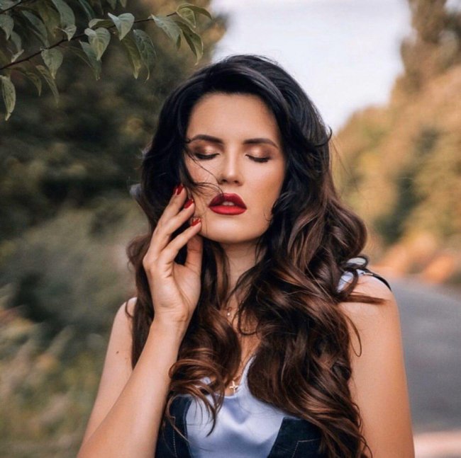 Луцька майстриня розповіла про тренди зачісок 2020 