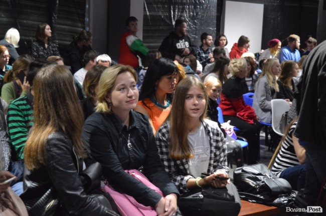 У Луцьку показали, як з «Ромео і Джульєтти» створити п’єсу про Гамлета. ФОТО