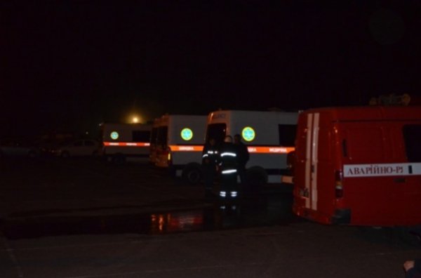 У Севастополі горів пором із людьми. ФОТО