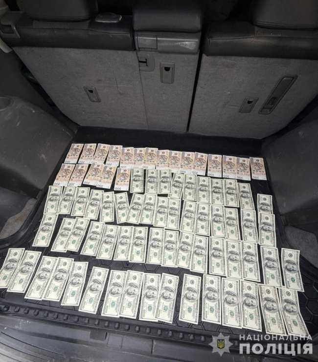 25-річний волинянин за сім тисяч доларів переправляв чоловіків за кордон