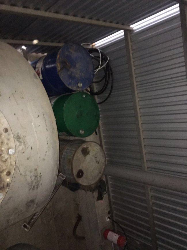 На Волині припинили діяльність незаконної заправки. ФОТО