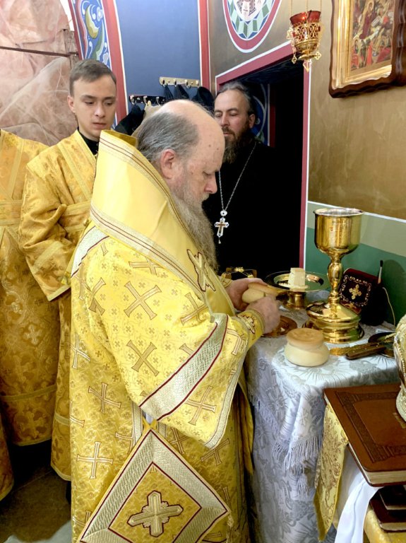 У селі на Волині очільник УПЦ (МП) Нафанаїл освятив новозбудований храм. ФОТО