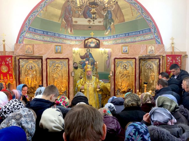 У селі на Волині очільник УПЦ (МП) Нафанаїл освятив новозбудований храм. ФОТО