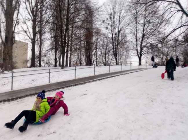 Спортивна зима: лучани вийшли на ранкову руханку. ФОТО