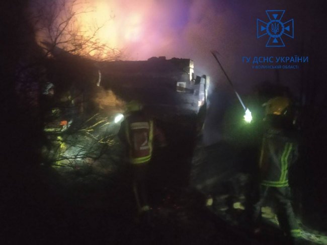 На Волині під час пожежі  у житловому будинку загинули двоє людей