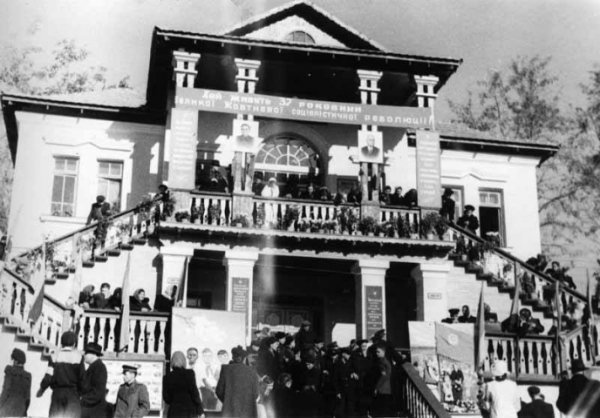 Луцька дитяча залізниця - від моменту відкриття до сьогодні. ФОТО