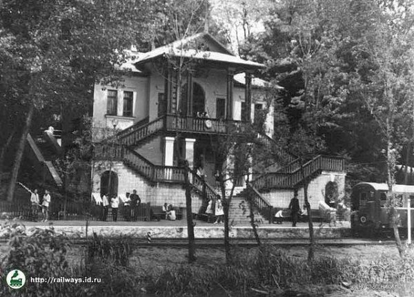 Луцька дитяча залізниця - від моменту відкриття до сьогодні. ФОТО