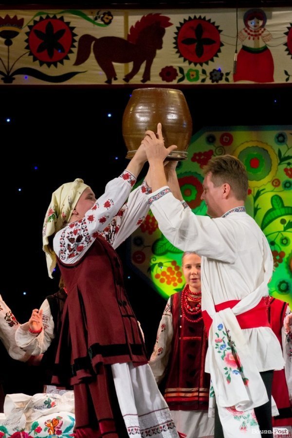 «Берегиня» фінішувала українським весіллям. ФОТО