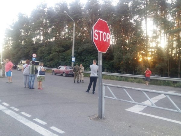 На «Ягодині» вкрали нові дорожні знаки, - депутат