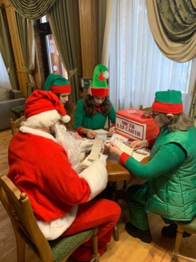 Майстер-класи, пізнавальні екскурсії  і розваги з Сантою: як на Волині діє Лісівничий молодіжний центр