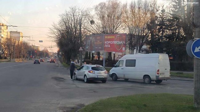 На перехресті двох проспектів у Луцьку – аварія