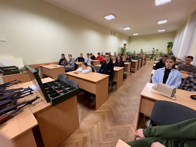 На Волині пройшла курс первинної базової підготовки молоді до національного спротиву. ФОТО