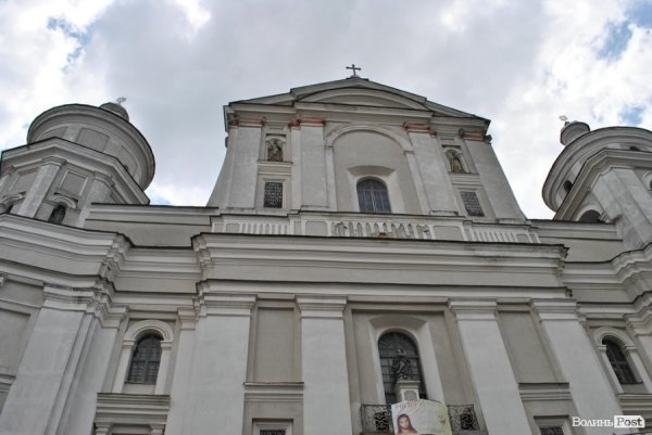 Президент Польщі приїхав у Луцьк помолитися. ФОТО