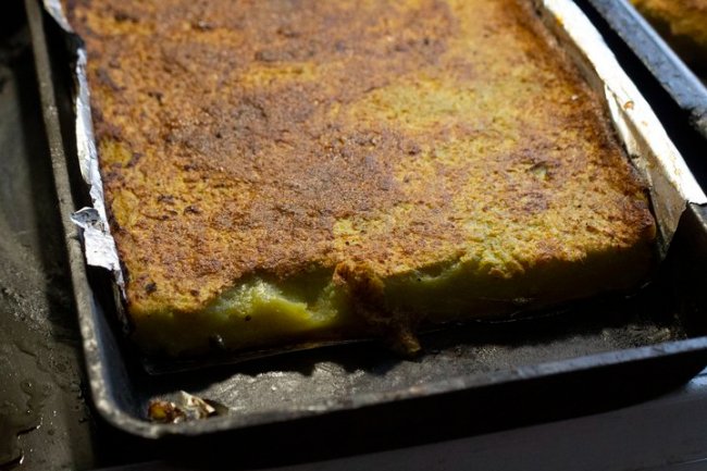 Деруни у печі: як готують традиційну страву на Волині. ВІДЕО