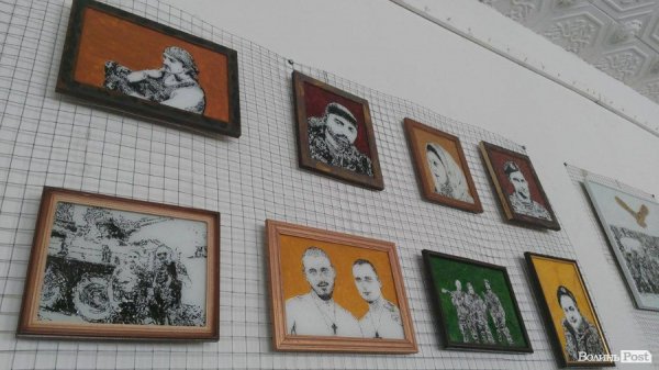 Воїни та янголи: волинський айдарівець презентував виставку картин