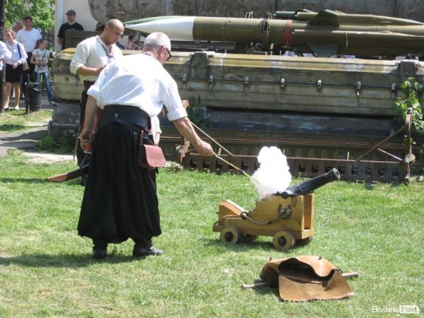 У Луцьку б'ються лицарі. ФОТО