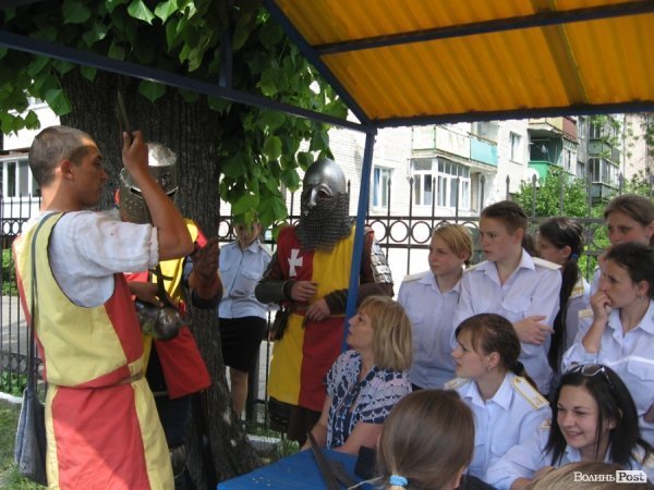 У Луцьку б'ються лицарі. ФОТО