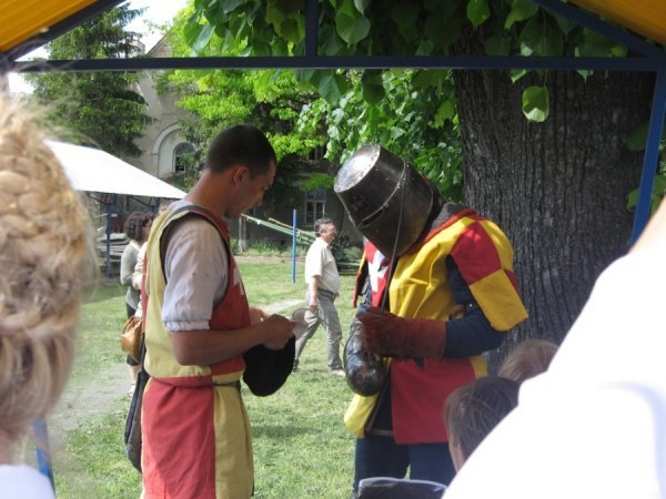 У Луцьку б'ються лицарі. ФОТО