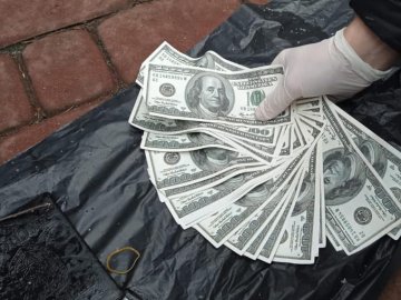 На Волині злочинна банда «вибивала» гроші у пораненого воїна ЗСУ, – СБУ