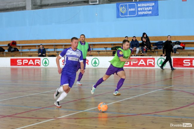 Збірна «Кромберга» готується перемагати на Чемпіонаті Волині з футзалу*