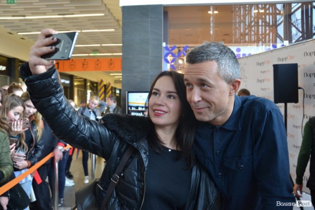 Автограф-сесія Сергія Бабкіна у Луцьку. ФОТО