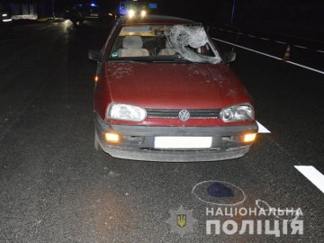 Смертельна аварія на Волині: Volkswagen збив чоловіка. ФОТО