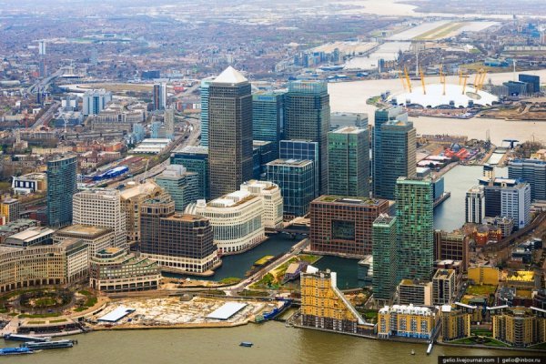 Лондон з-за хмар. ФОТО