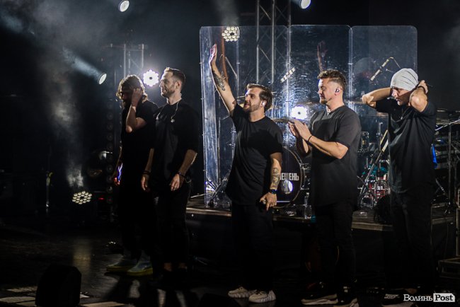 Чуттєва лірика та вибуховий рок: у Луцьку  «відгриміли» два незабутніх концерти гурту «БЕZ ОБМЕЖЕНЬ»