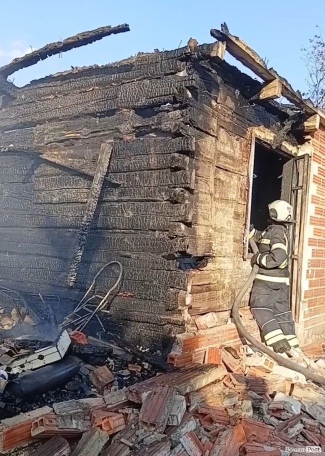 На Волині через пожежу без житла залишилася мама з двома дітьми: потрібна допомога